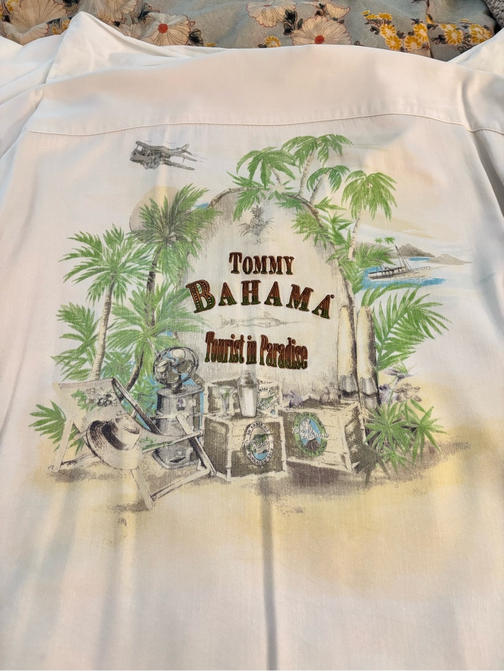 Tommy Bahama Men’s cream silk Tourist in Paradise’ Tropical Graphic Shirt xxl